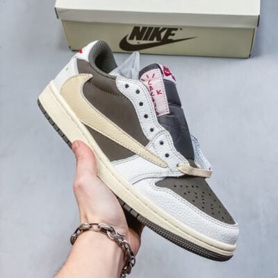 Air Jordan 1 x Travis Scott “Cactus Jack” (6 Colorway)