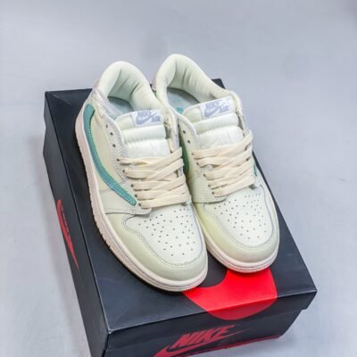 Air Jordan 1 Low Travis Scott “Tiffany Cream”