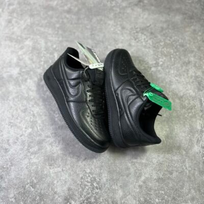 Air Force 1 Low Waterproof “Triple Black”