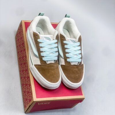 Vans Classics Knu Skool