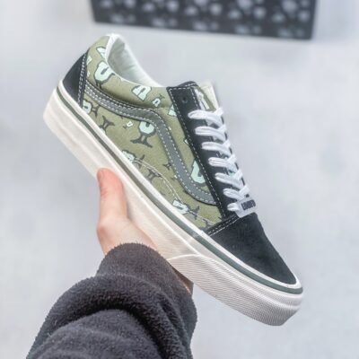 UNDEFEATED x Vault by Vans