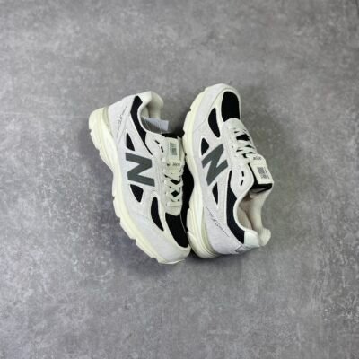 Joe Freshgoods x New Balance M990V4