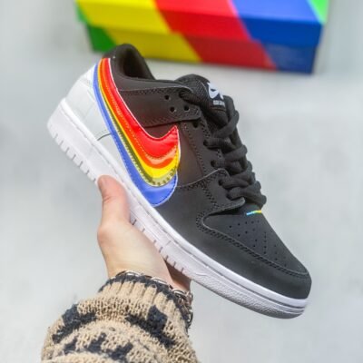 Nike SB Dunk Low “Polaroid”