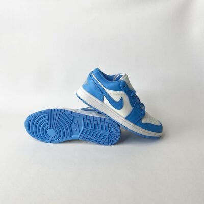 Air Jordan 1 Low UNC