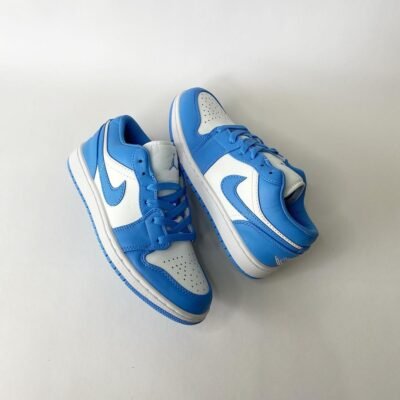 Air Jordan 1 Low UNC