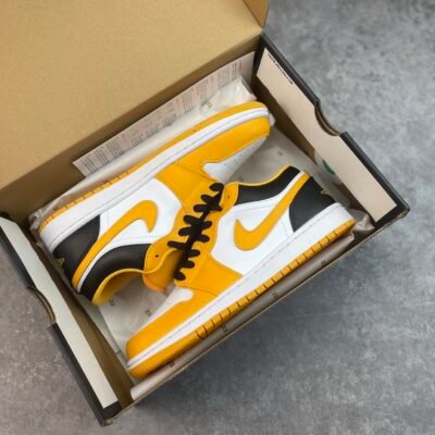 Air Jordan 1 Low *TAXI*