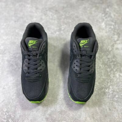 Nike Air Max 90 *Black Chlorophyll*