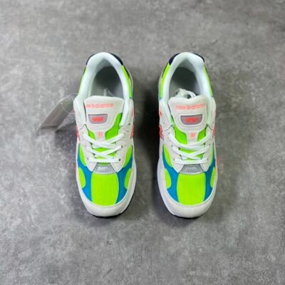 New Balance M992 *White Neon Cyan*