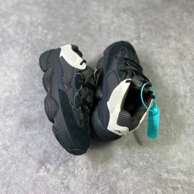 KANYE WEST x Adidas Yeezy 500 *Utility Black-White*