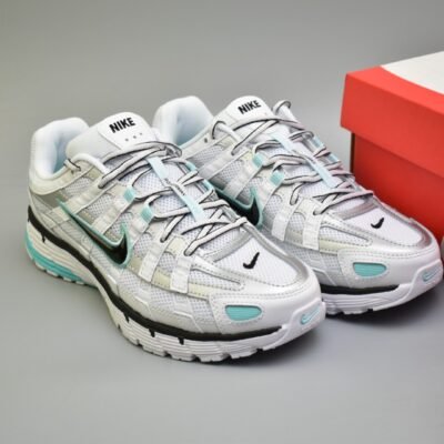 Nike Initiator Running P-6000 “Metallic Silver”